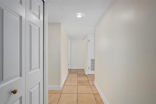 Foto del edificio - 1100 S Orlando Ave