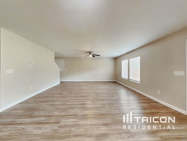 Building Photo - 4120 Devonwood Ct