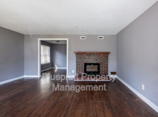 Foto del edificio - 2242 3rd Ave S