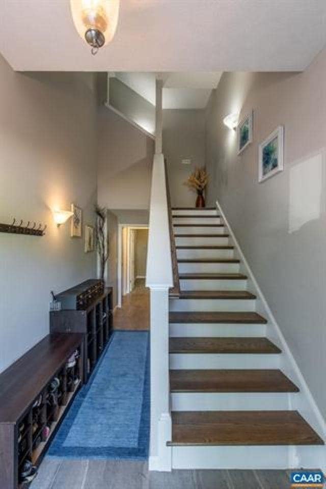 Foto del edificio - 15 Collinswood Wy