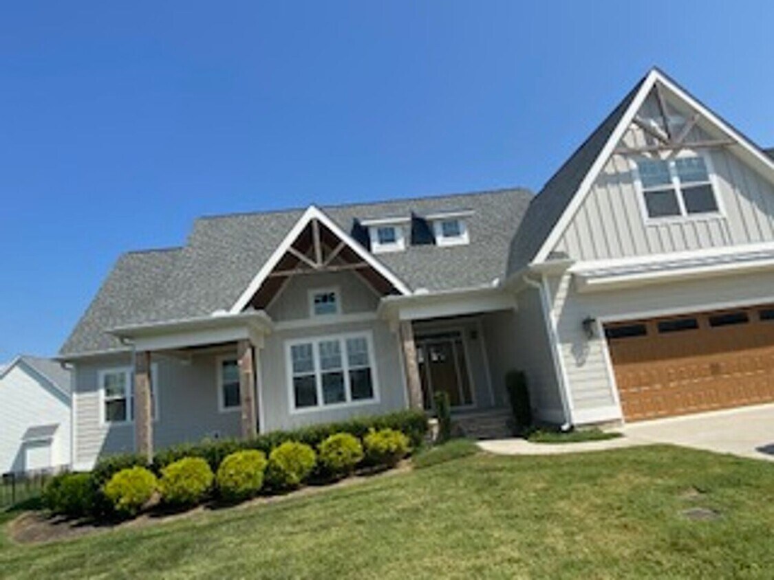 Foto principal - 4 br, 3.5 bath House - 33 Why Worry Lane