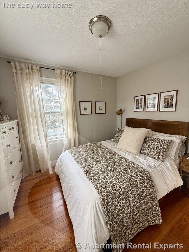 Foto del edificio - 9 Eustis St