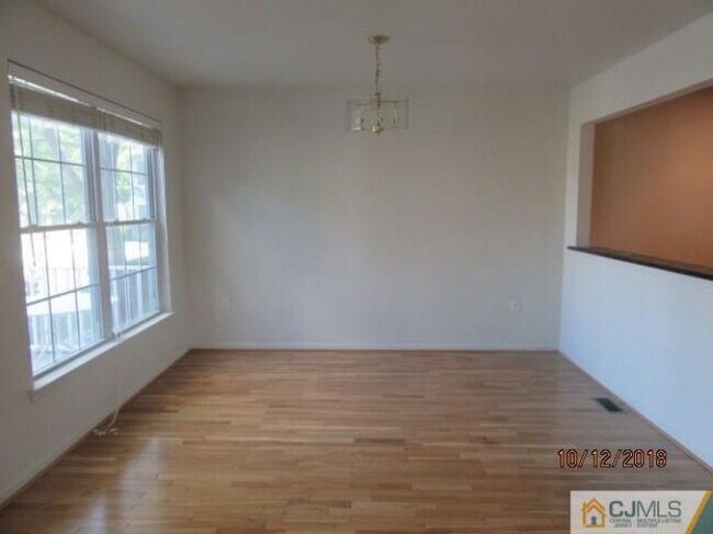 Foto del edificio - 59 Chariot Ct