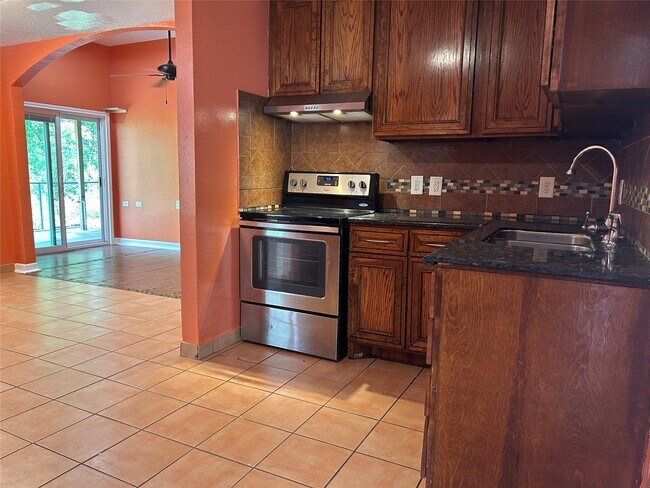 Foto del edificio - 16116 Green Manor Dr