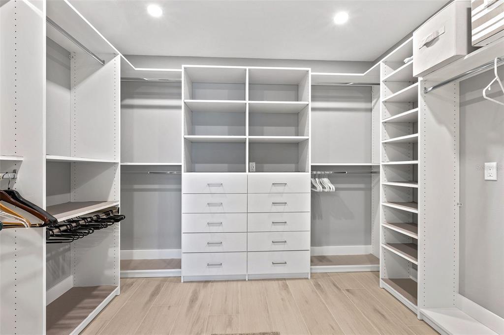 Foto principal - 6975 S Atlantic Ave
