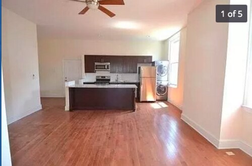 Primary Photo - 265 S 22nd St