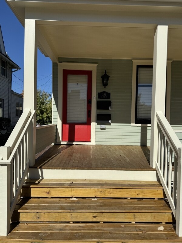 Foto del edificio - 331 E Ann St