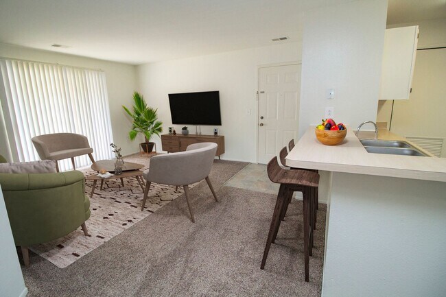 Interior Photo - Bridgewater Park of Clarkston