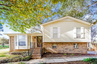 Building Photo - 4405 Englewood Rd
