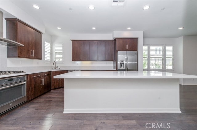 Building Photo - 116 Acamar