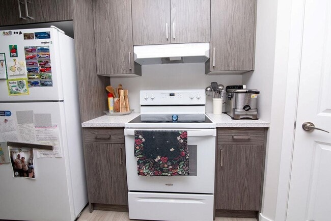 Building Photo - 40 Pacific Ave