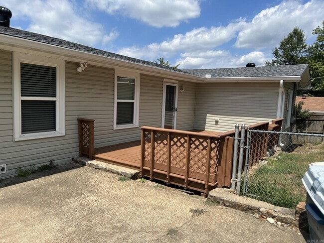 Building Photo - 2401 Blackwood Rd
