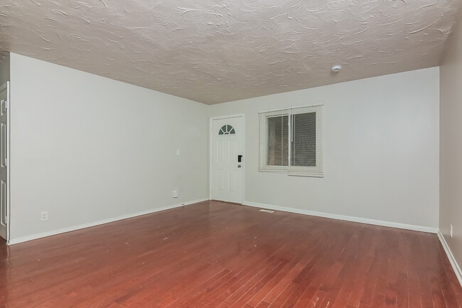 Building Photo - 8139 Barry Rd
