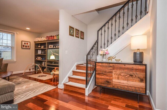 Building Photo - 4808 7th St NW