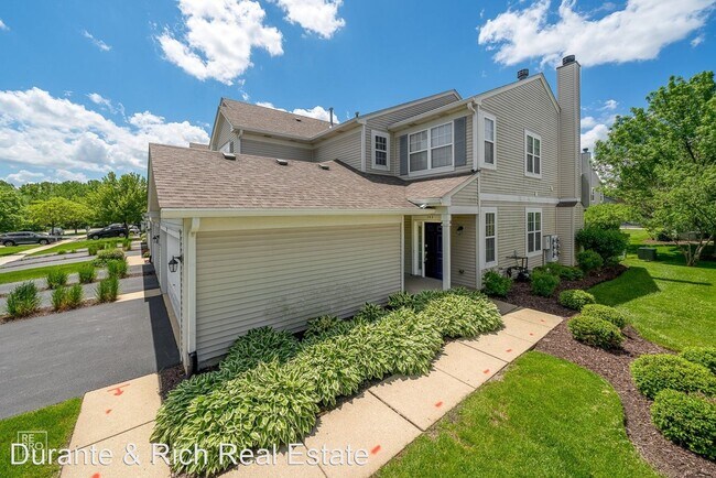 Building Photo - 2 br, 2 bath House - 743 Genesee Drive