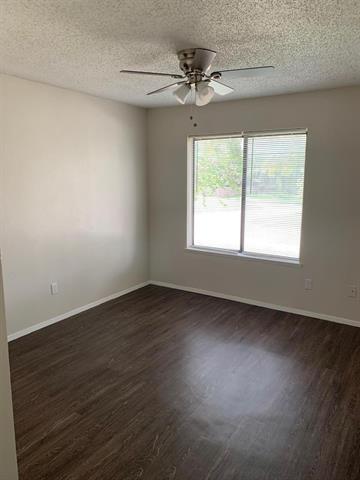 Building Photo - 4742 Cliffwood Dr