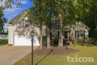 Building Photo - 136 Tanners Mill Rd