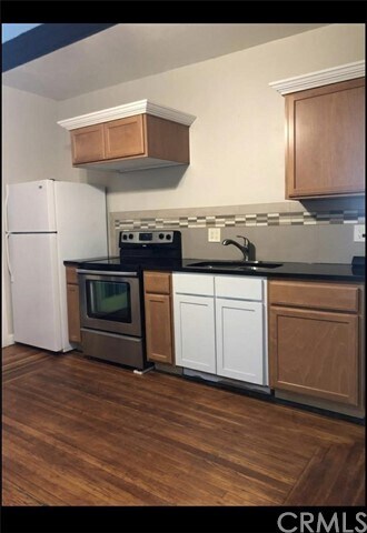 Foto del edificio - 812 E Indiana Ave
