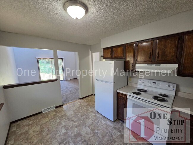 Building Photo - 17312 East 49th St Ct S