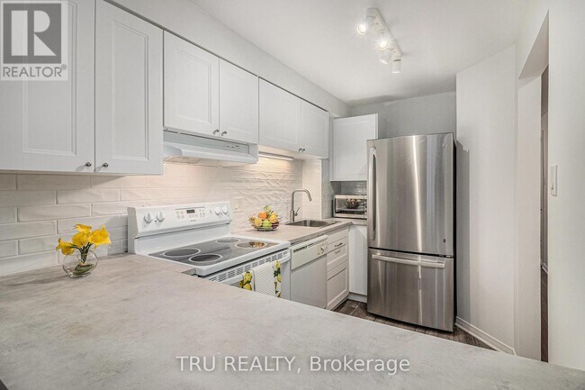 Building Photo - 6603 Bilberry Dr