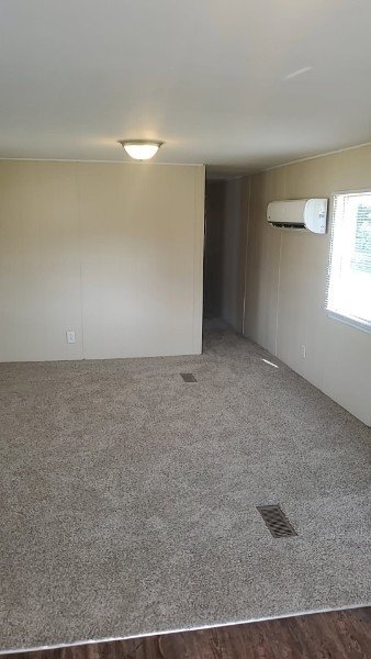 Building Photo - 77 Hurricane Ln