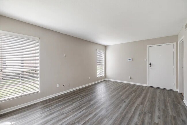 Foto del edificio - 11715 S Glen Dr