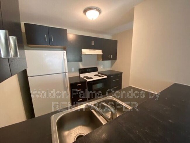 Building Photo - 4732 Walden Cir