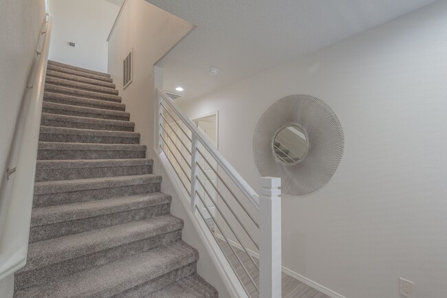 Interior Photo - Horizon Village