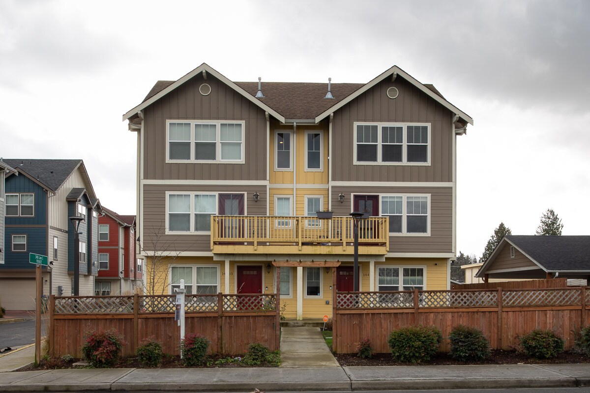 Foto principal - 14403 34th Ln S