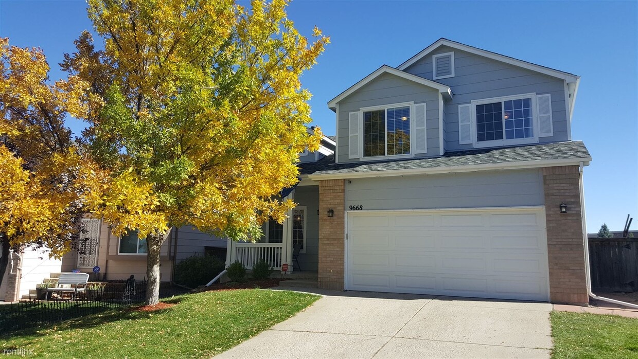 Primary Photo - 4 br, 2.5 bath House - 9668 South Castle R...