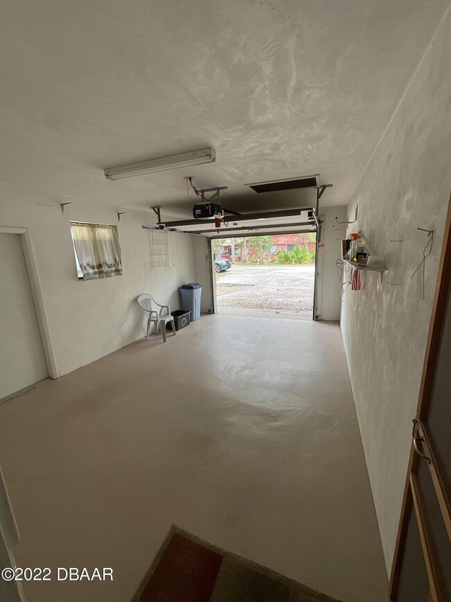 Building Photo - 140 Magnolia Loop