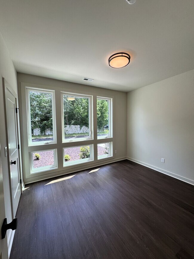 Foto del edificio - 2508 Freeman Rd SW