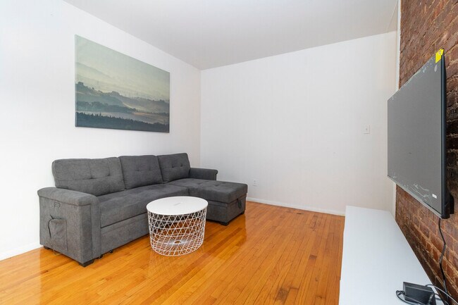 Foto del edificio - 163 E 94th St