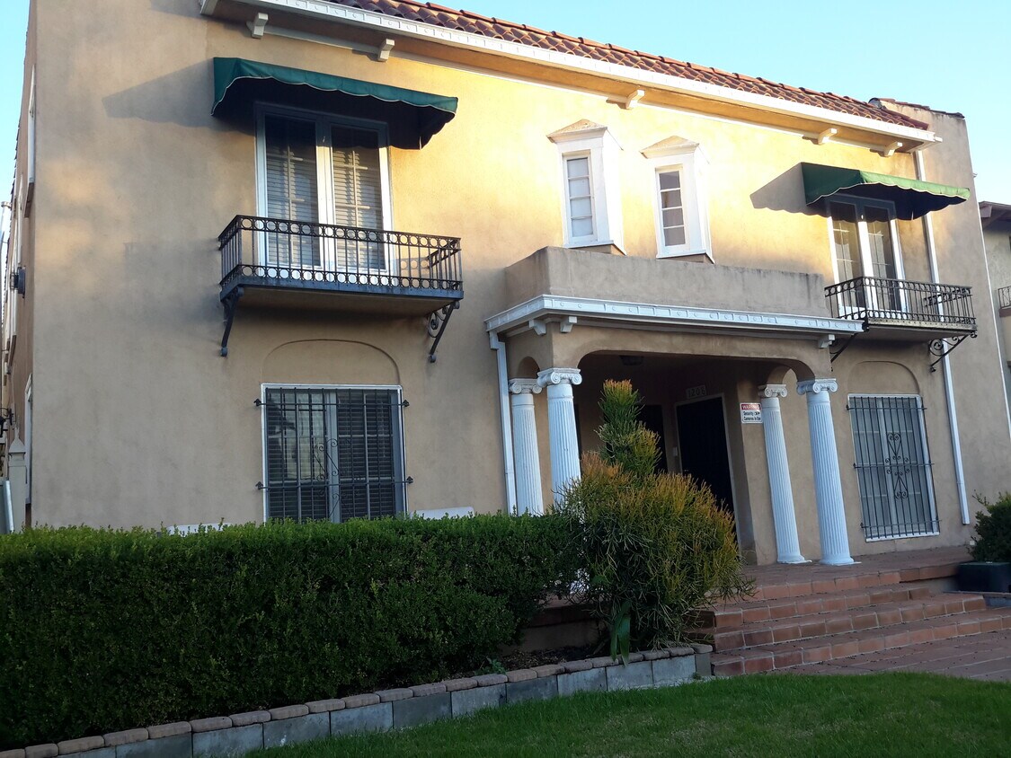 Foto principal - 1208 3rd Ave