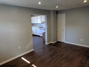 Building Photo - 1172 Wyoming Ave