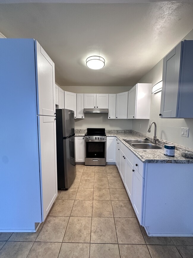 Building Photo - 3532 Meade Ave