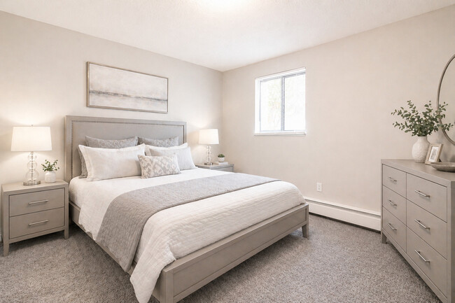 Building Photo - Freelander Apartments