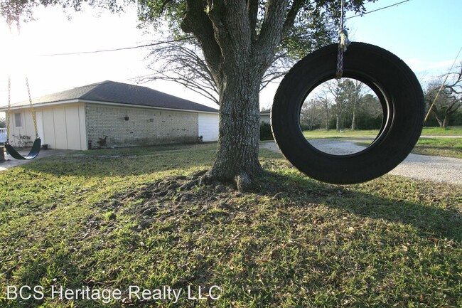 Building Photo - 4 br, 2 bath House - 10186 Nunn Jones