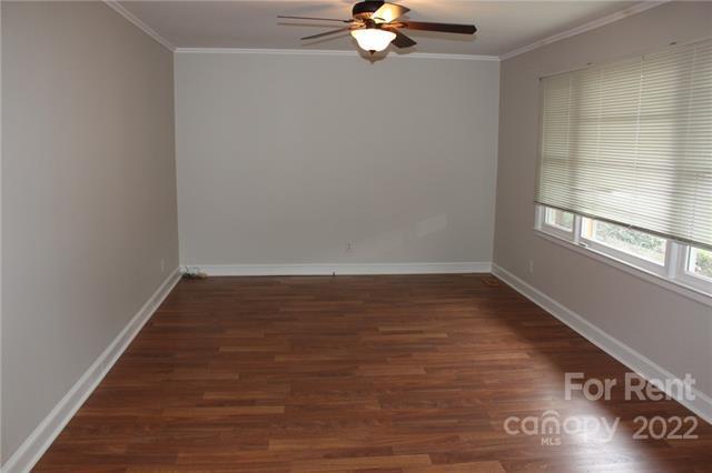 Foto del edificio - 641 Oakdale Rd