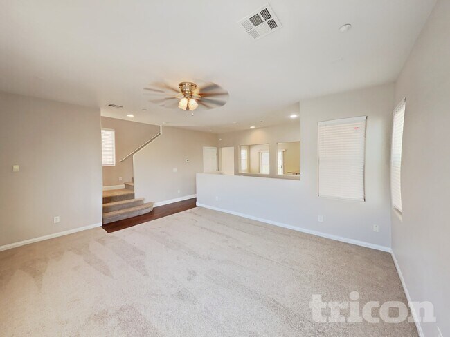 Building Photo - 6639 Weeping Pine St