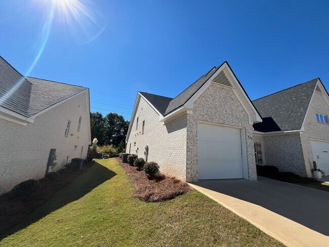 Foto del edificio - Located in Auburn, AL