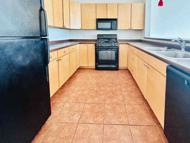 Foto del edificio - 410 Farrell St