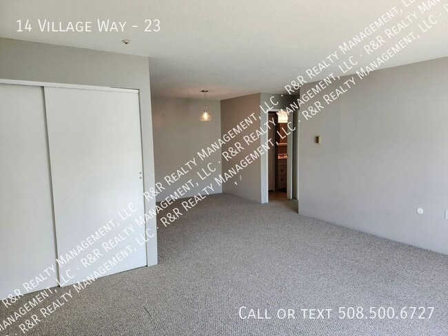 Building Photo - 14 Village Way