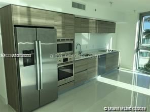 Building Photo - 2 br, 2 bath Condo - 6610 Indian Creek Dr 305