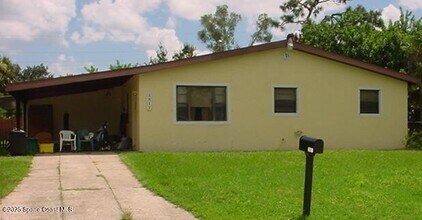 Building Photo - 2917 Rollins St