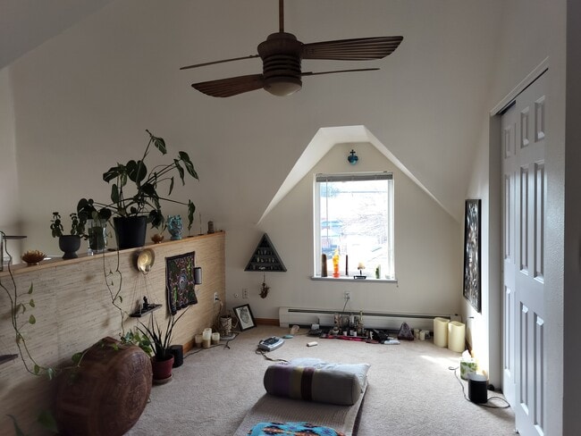 Building Photo - 2191 S Sherman St