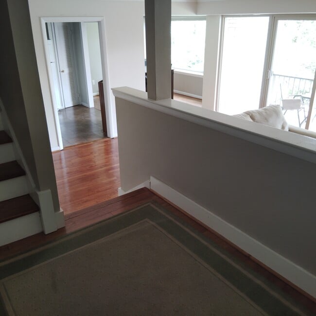 Building Photo - 14622 Bauer Dr