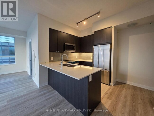 Building Photo - 3260 Sheppard Ave E