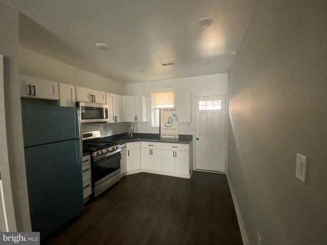 Foto del edificio - 753 E Willard St
