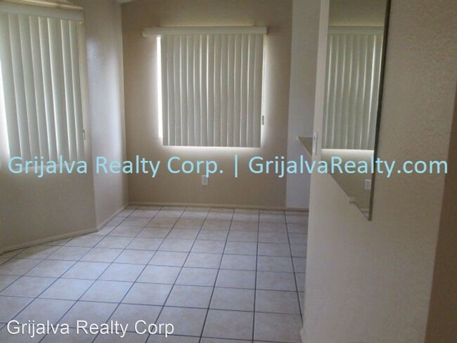 Foto del edificio - 2 br, 2 bath House - 800 E. Alaska St